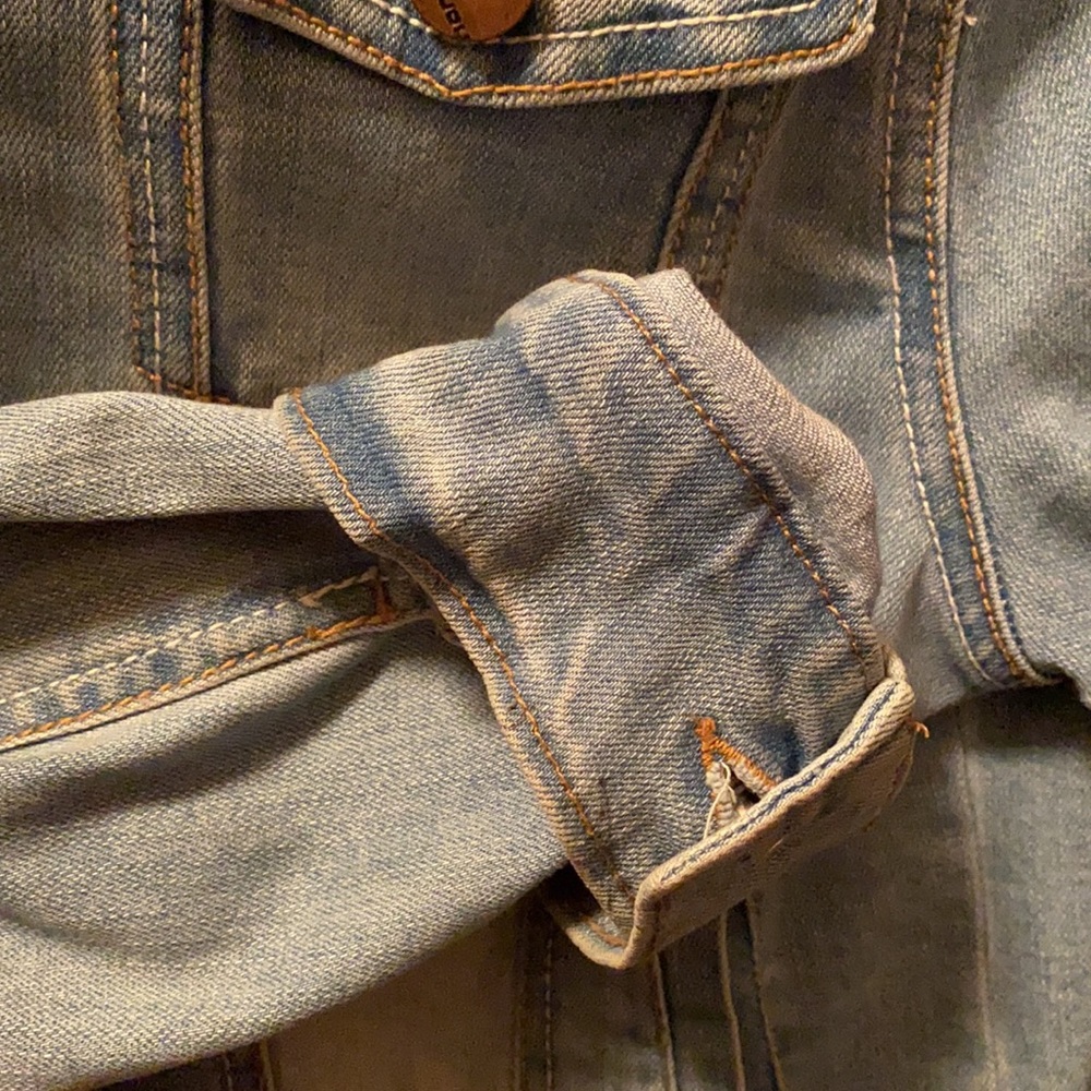 Floral Denim Jacket - Picture 7 of 7